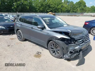 2022 Volkswagen Tiguan SE с VIN 3VV3B7AX1NM166528, выставлен на аукционе IAAI как лот 42723213 с пробегом 85 173 миль миль и . История ставок и продаж доступна на DreamBid. Изображение 1.