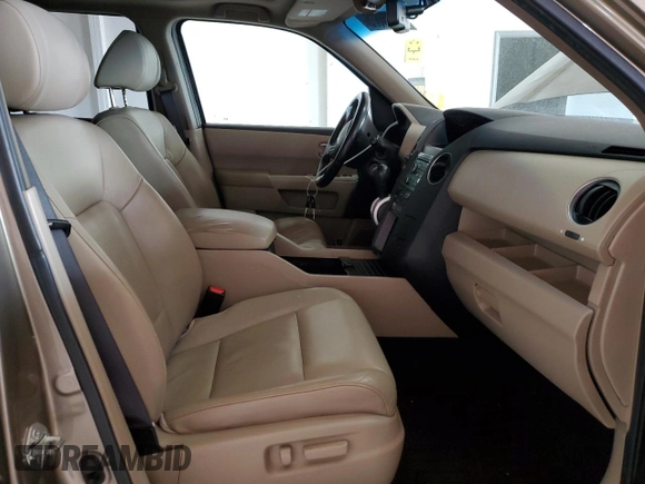 2011 Honda Pilot EX-L with VIN 5FNYF4H55BB010648, listed as a Copart auction lot 51094675 with 213,392 mi miles and Salvage Title. Bid and sale history available at DreamBid. Image 7.