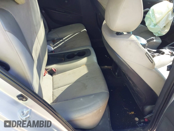 2012 Hyundai Veloster w/Black Int with VIN KMHTC6ADXCU036070, listed as a IAAI auction lot 41779990 with Not provided miles and . Bid and sale history available at DreamBid. Image 8.
