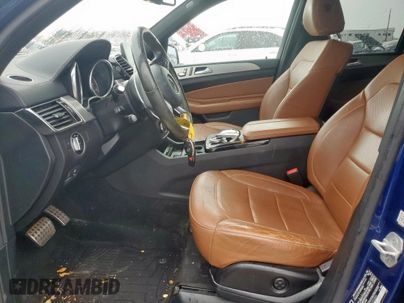 2017 Mercedes-Benz GLE 43 AMG с VIN 4JGDA6EB6HA955804, выставлен на аукционе Copart как лот 60251185 с пробегом 78 539 миль миль и Списание • Salvage title. История ставок и продаж доступна на DreamBid. Изображение 7.