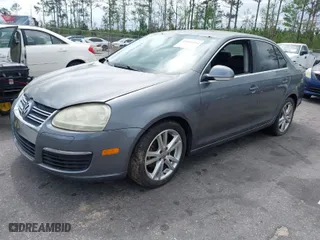 2006 Volkswagen Jetta Sedan 1.9L TDI with VIN 3VWST71K86M007919, listed as a IAAI auction lot 41846164 with 2,244,126 mi miles. Bid and sale history available at carsss.com. Image 2.