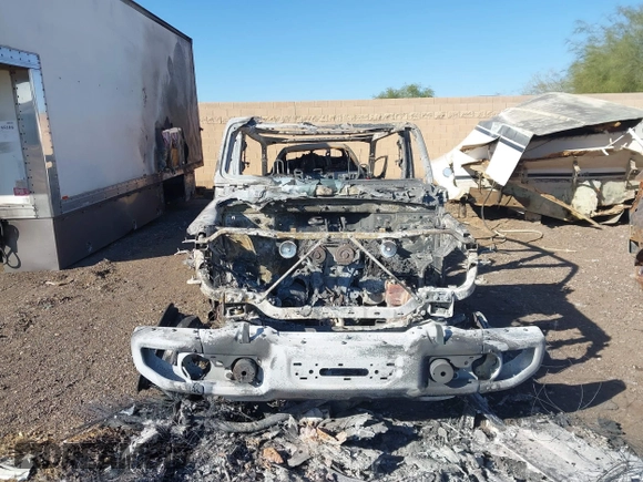 2023 Jeep Wrangler Rubicon with VIN 1C4JJXR63PW557655, listed as a IAAI auction lot 40857194 with Not provided miles and . Bid and sale history available at DreamBid. Image 6.