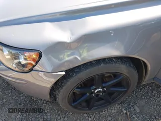 2005 Volvo V50 с VIN YV1MW682752045922, выставлен на аукционе IAAI как лот 42203146 с пробегом 136 175 миль миль и . История ставок и продаж доступна на DreamBid. Изображение 6.