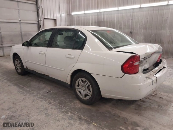 2008 Chevrolet Malibu Classic LS w/1FL with VIN 1G1ZS58F88F119522, listed as a IAAI auction lot 41010555 with 123,328 mi miles. Bid and sale history available at carsss.com. Image 3.