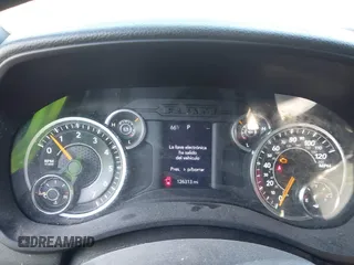 2021 Ram 2500 Tradesman с VIN 3C7WR4HJ2MG520130, выставлен на аукционе IAAI как лот 42287387 с пробегом 126 313 миль миль и . История ставок и продаж доступна на DreamBid. Изображение 7.