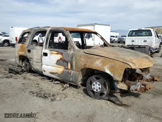 2003 Chevrolet Tahoe LT with VIN 1GNEC13T03R304719, listed as a Copart auction lot 48404375 with 0 mi miles and Non Repairable. Bid and sale history available at carsss.com. Image 4.