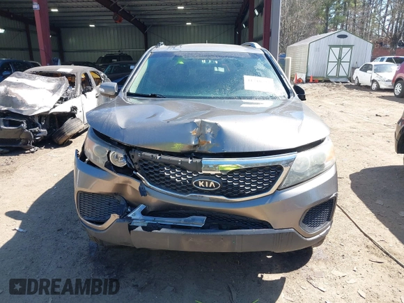 2012 Kia Sorento LX with VIN 5XYKT3A20CG188728, listed as a IAAI auction lot 41710733 with 141,109 mi miles. Bid and sale history available at carsss.com. Image 12.