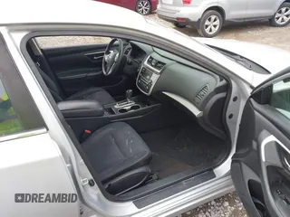 2016 Nissan Altima S z VIN 1N4AL3AP1GN346876, wystawiony jako IAAI lot #42208762 z przebiegiem 160 000 mil mil oraz . Historia ofert i sprzedaży dostępna na DreamBid. Obrazek 5.