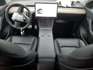 2022 Tesla Model Y Performance с VIN 7SAYGDEFXNF384268, выставлен на аукционе Copart как лот 60141005 с пробегом Не указан миль и Списание • Salvage title. История ставок и продаж доступна на DreamBid. Изображение 8.