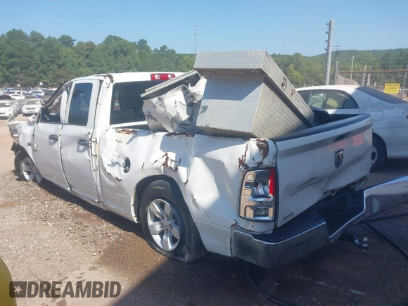 2019 Ram 1500 Classic Tradesman with VIN 1C6RR6FT1KS722951, listed as a IAAI auction lot 41773140 with 34,830 mi miles. Bid and sale history available at carsss.com. Image 3.
