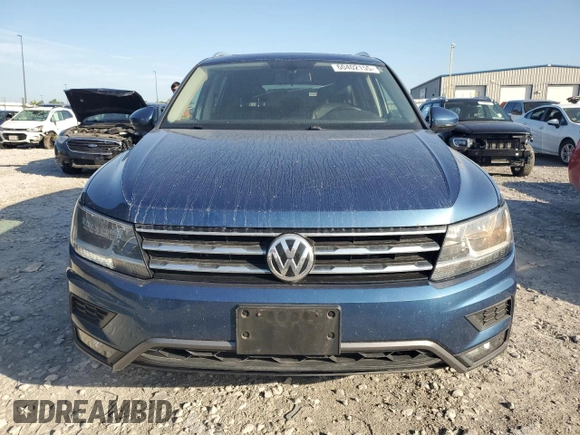 2018 Volkswagen Tiguan SEL with VIN 3VV3B7AX1JM034279, listed as a Copart auction lot 60402155 with 91,751 mi miles and Salvage title. Bid and sale history available at DreamBid. Image 5.