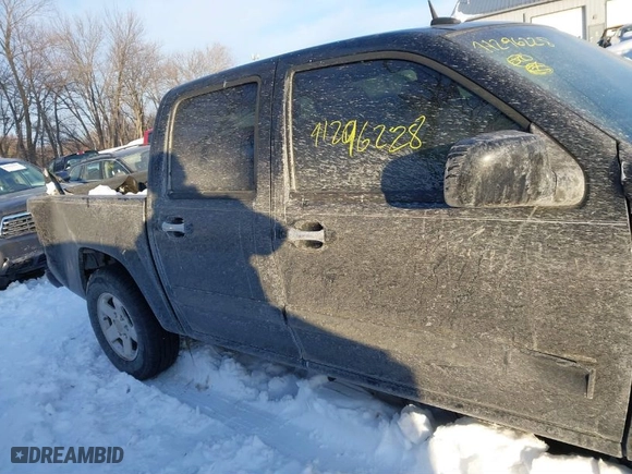 2012 Chevrolet Colorado LT w/1LT with VIN 1GCDSCF91C8120902, listed as a IAAI auction lot 41296228 with 150,000 mi miles. Bid and sale history available at carsss.com. Image 14.