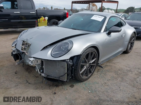 2024 Porsche 911 Carrera with VIN WP0AA2A95RS207849, listed as a IAAI auction lot 41670822 with 6,255 mi miles. Bid and sale history available at carsss.com. Image 18.