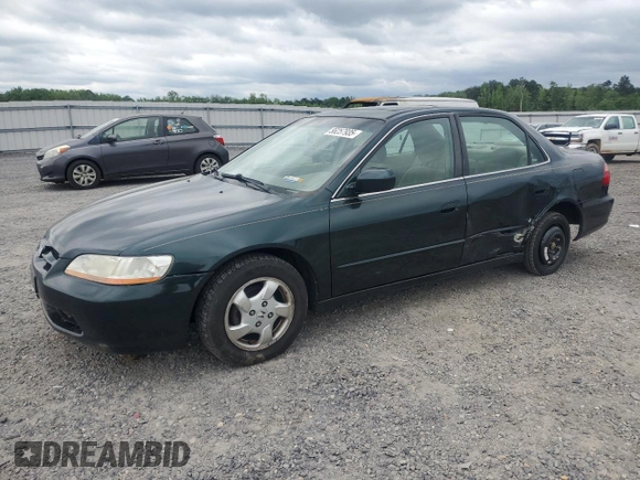 2000 Honda Accord EX z VIN 1HGCG6674YA001515, wystawiony jako Copart lot #56257935 z przebiegiem 215 030 mil mil oraz Czysty tytuł • Clean title. Historia ofert i sprzedaży dostępna na DreamBid. Obrazek 1.