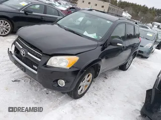 2011 Toyota RAV4 Ltd with VIN 2T3DK4DV2BW064189, listed as a IAAI auction lot 41571372 with 148,016 mi miles. Bid and sale history available at carsss.com. Image 17.