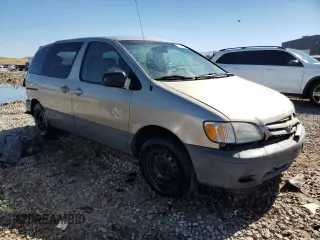2001 Toyota Sienna CE with VIN 4T3ZF19C61U356216, listed as a Copart auction lot 57898384 with 0 mi miles and Salvage Title. Bid and sale history available at carsss.com. Image 4.