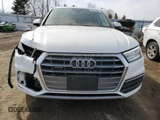 2020 Audi Q5 Premium with VIN WA1ANAFYXL2026794, listed as a Copart auction lot 44834995 with 66,010 mi miles and Salvage title. Bid and sale history available at DreamBid. Image 5.