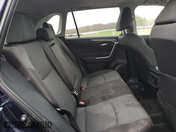 2024 Toyota RAV4 XLE with VIN 2T3P1RFV2RW476939, listed as a Copart auction lot 51806595 with 5,262 mi miles and Salvage Title. Bid and sale history available at DreamBid. Image 11.