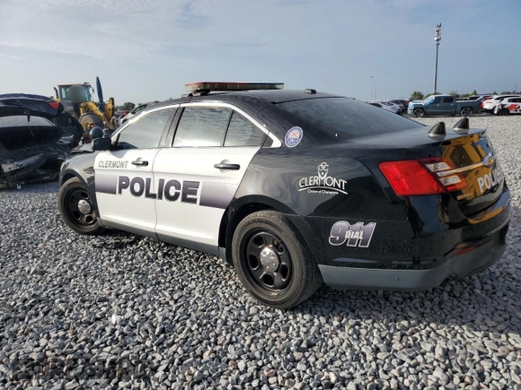 2017 Ford Police Interceptor z VIN 1FAHP2MK5HG118897, wystawiony jako Copart lot #60706255 z przebiegiem 87 279 mil mil oraz Szkoda całkowita • Salvage title. Historia ofert i sprzedaży dostępna na DreamBid. Obrazek 2.