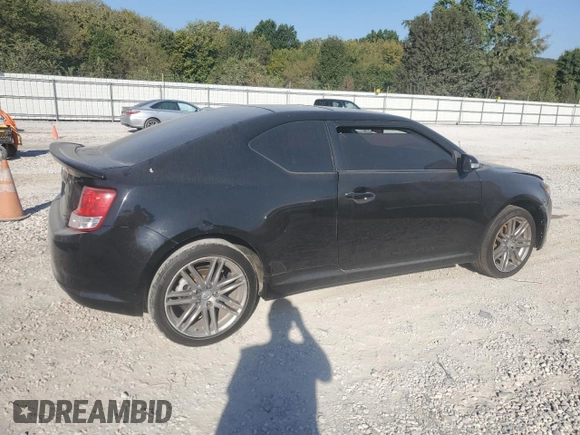 2012 Scion tC z VIN JTKJF5C73C3034583, wystawiony jako Copart lot #74317714 z przebiegiem 163 158 mil mil oraz Czysty tytuł • Clean title. Historia ofert i sprzedaży dostępna na DreamBid. Obrazek 3.