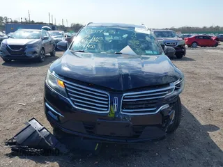 2016 Lincoln MKC Premier with VIN 5LMCJ1D96GUJ20759, listed as a IAAI auction lot 42019320 with 136,581 mi miles and . Bid and sale history available at DreamBid. Image 12.