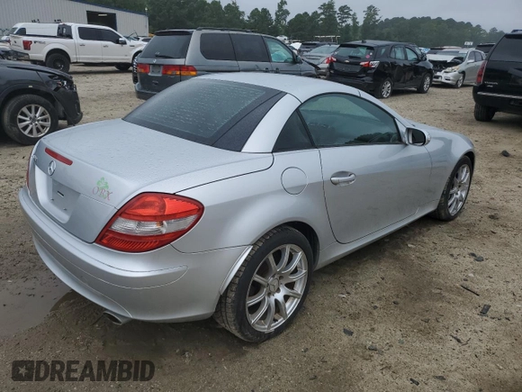 2006 Mercedes-Benz SLK 350 with VIN WDBWK56F06F104456, listed as a Copart auction lot 62647875 with 140,892 mi miles and Clean title. Bid and sale history available at DreamBid. Image 3.