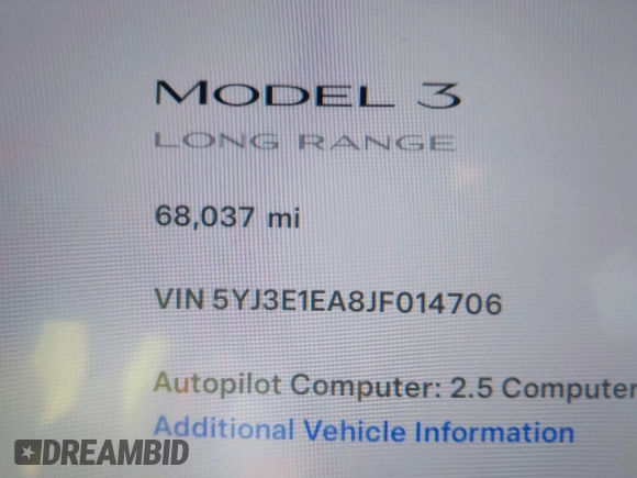 2018 Tesla Model 3 Long Range Battery z VIN 5YJ3E1EA8JF014706, wystawiony jako IAAI lot #41453650 z przebiegiem 68 037 mil mil oraz . Historia ofert i sprzedaży dostępna na DreamBid. Obrazek 15.