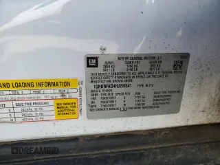 2017 Chevrolet Traverse LS with VIN 1GNKRFKD4HJ296641, listed as a Copart auction lot 52340725 with Not Provided miles and Non Repairable. Bid and sale history available at carsss.com. Image 13.