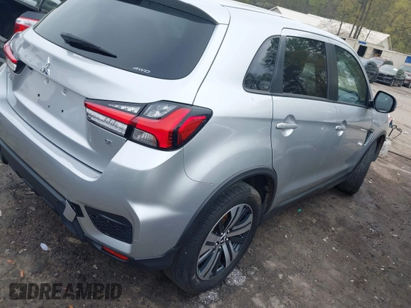 2021 Mitsubishi Outlander ES z VIN JA4ARUAU4MU025575, wystawiony jako IAAI lot #41937147 z przebiegiem 66 640 mil mil oraz . Historia ofert i sprzedaży dostępna na DreamBid. Obrazek 4.