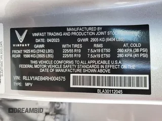2024 VinFast VF 8 Eco z VIN RLLV1AEB4RH004575, wystawiony jako Copart lot #78645554 z przebiegiem Nie podano mil oraz Nie do naprawy. Historia ofert i sprzedaży dostępna na DreamBid. Obrazek 13.