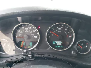 2016 Jeep Wrangler Unlimited Freedom с VIN 1C4BJWDG6GL188709, выставлен на аукционе IAAI как лот 42130587 с пробегом 70 941 миль миль и . История ставок и продаж доступна на DreamBid. Изображение 7.