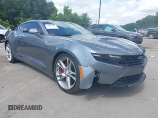 2021 Chevrolet Camaro LT1 с VIN 1G1FF1R79M0137919, выставлен на аукционе IAAI как лот 42751564 с пробегом 17 448 миль миль и . История ставок и продаж доступна на DreamBid. Изображение 1.