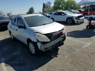 2013 Nissan Versa S Plus z VIN 3N1CN7AP2DL856494, wystawiony jako Copart lot #47130355 z przebiegiem 141 879 mil mil oraz Szkoda całkowita • Salvage title. Historia ofert i sprzedaży dostępna na DreamBid. Obrazek 10.