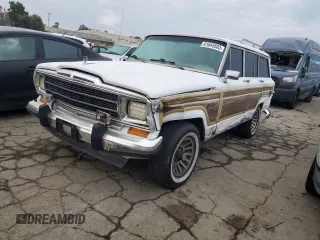 1990 Jeep Grand Wagoneer с VIN 1J4GS5870LP505338, выставлен на аукционе Copart как лот 81645503 с пробегом 212 114 миль миль и На запчасти • Non repairable. История ставок и продаж доступна на DreamBid. Изображение 1.