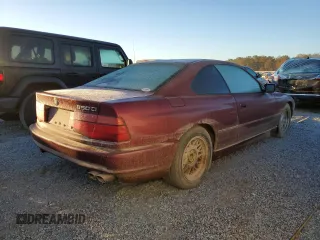 1993 BMW 8 Series z VIN WBAEG232XPCB75035, wystawiony jako Copart lot #76370254 z przebiegiem Nie podano mil oraz Nie do naprawy • Non repairable. Historia ofert i sprzedaży dostępna na DreamBid. Obrazek 3.