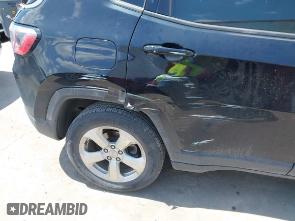 2017 Jeep Compass Latitude z VIN 3C4NJCBB7HT690833, wystawiony jako IAAI lot #42104792 z przebiegiem 64 272 mil mil oraz . Historia ofert i sprzedaży dostępna na DreamBid. Obrazek 19.