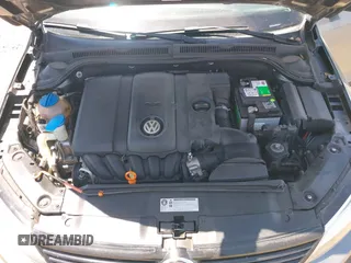 2011 Volkswagen Jetta SE with VIN 3VWDZ7AJ6BM392678, listed as a IAAI auction lot 42828544 with 128,706 mi miles and . Bid and sale history available at DreamBid. Image 10.