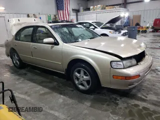 1998 Nissan Maxima GXE with VIN JN1CA21D3WT532196, listed as a Copart auction lot 43210915 with 277,946 mi miles and Salvage title. Bid and sale history available at DreamBid. Image 4.