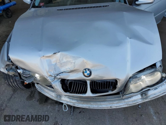 2002 BMW 3 Series 330Ci with VIN WBABN53412JU26649, listed as a Copart auction lot 72139944 with 214,534 mi miles and Salvage Title. Bid and sale history available at DreamBid. Image 11.