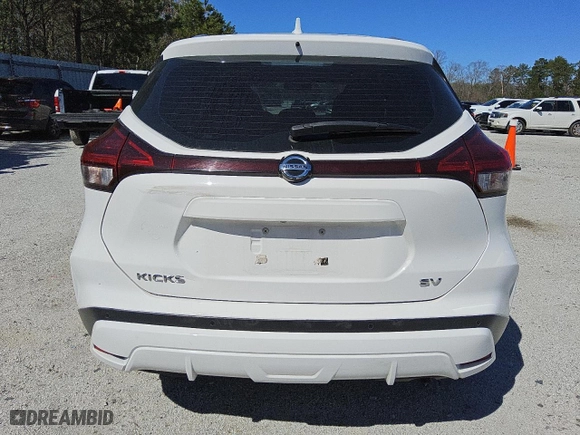 2021 Nissan Kicks SV with VIN 3N1CP5CVXML466253, listed as a Copart auction lot 49001825 with 86,300 mi miles and Clean Title. Bid and sale history available at carsss.com. Image 6.