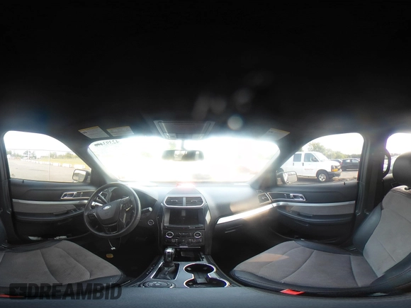 2017 Ford Explorer XLT с VIN 1FM5K8D87HGD95243, выставлен на аукционе IAAI как лот 42393470 с пробегом 133 772 миль миль и . История ставок и продаж доступна на DreamBid. Изображение 18.