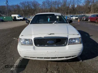 2001 Ford Crown Victoria Police Police Interceptor with VIN 2FAFP71WX1X151387, listed as a Copart auction lot 86810244 with 165,566 mi miles and Salvage Title. Bid and sale history available at carsss.com. Image 5.
