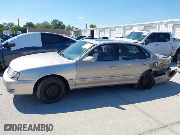 1998 Toyota Avalon XL with VIN 4T1BF18BXWU237742, listed as a IAAI auction lot 41881679 with Not Provided miles and . Bid and sale history available at DreamBid. Image 14.
