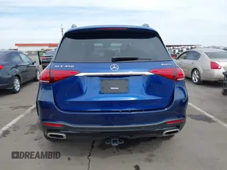 2020 Mercedes-Benz GLE 450 с VIN 4JGFB5KB2LA284340, выставлен на аукционе IAAI как лот 41728218 с пробегом 74 303 миль миль и . История ставок и продаж доступна на DreamBid. Изображение 17.