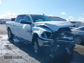 2017 Ram 2500 Laramie с VIN 3C6UR5FLXHG518900, выставлен на аукционе IAAI как лот 42682604 с пробегом 96 699 миль миль и . История ставок и продаж доступна на DreamBid. Изображение 1.