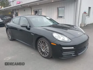 2016 Porsche Panamera 4 z VIN WP0AA2A72GL005752, wystawiony jako IAAI lot #41869840 z przebiegiem 114 719 mil mil oraz . Historia ofert i sprzedaży dostępna na DreamBid. Obrazek 1.