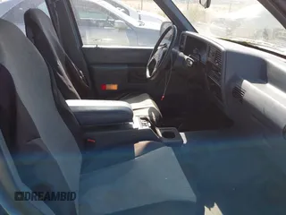 1991 Ford Explorer XL с VIN 1FMDU34X0MUA51314, выставлен на аукционе IAAI как лот 42617006 с пробегом 99 066 миль миль и . История ставок и продаж доступна на DreamBid. Изображение 5.