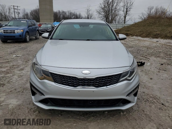 2019 Kia Optima LX with VIN 5XXGT4L3XKG295502, listed as a Copart auction lot 47432955 with 83,147 mi miles and Clean Title. Bid and sale history available at carsss.com. Image 5.
