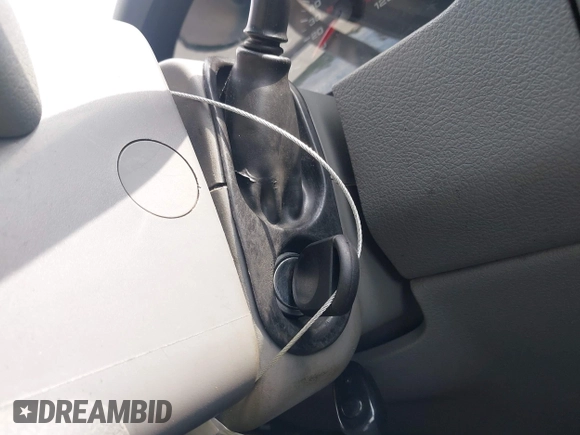 2004 Ford F-150 XLT with VIN 1FTRW12W44KB14204, listed as a IAAI auction lot 42141730 with 246,970 mi miles and . Bid and sale history available at DreamBid. Image 11.