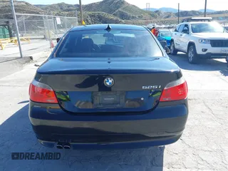2007 BMW 5 Series 525i with VIN WBANE53557CY06269, listed as a IAAI auction lot 41841784 with 145,076 mi miles and . Bid and sale history available at carsss.com. Image 16.
